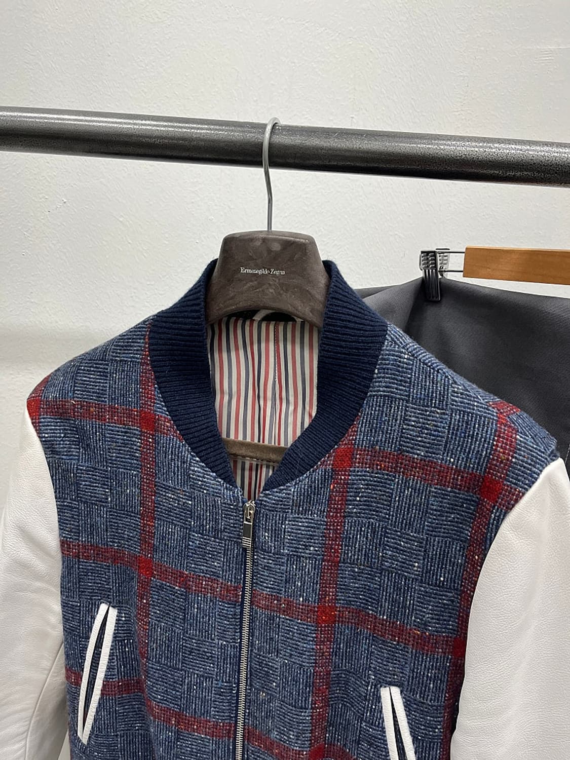 슬림100) 톰브라운 레더 바시티  상품이미지4