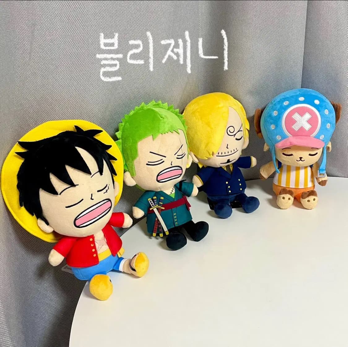 정품 새상품)잠자는 원피스 루피 조로 상디 쵸파 중형인형 상품이미지1
