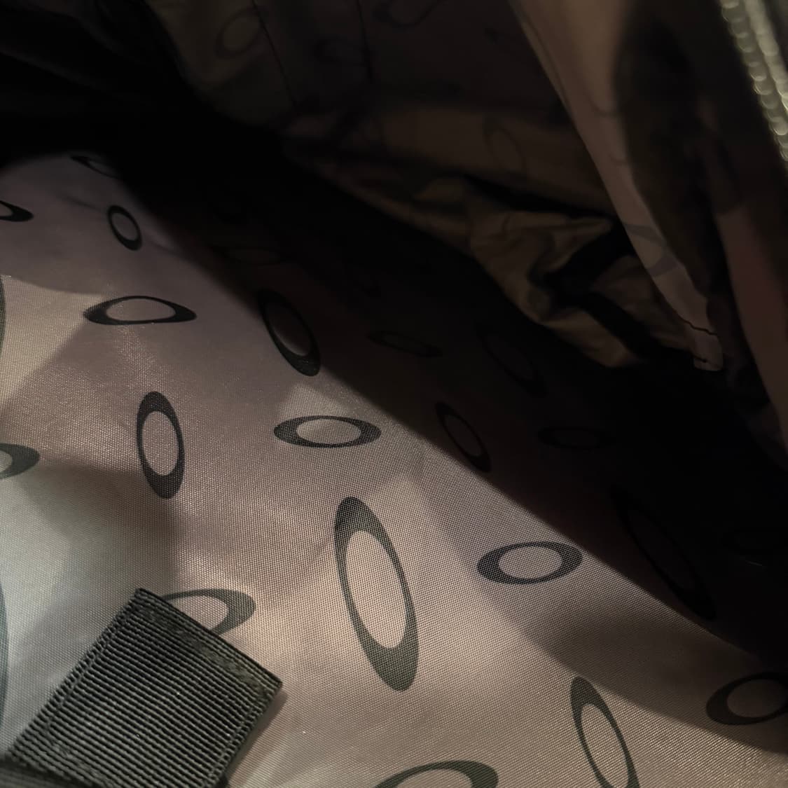 Oakley 키친 싱크 백팩 상품이미지5