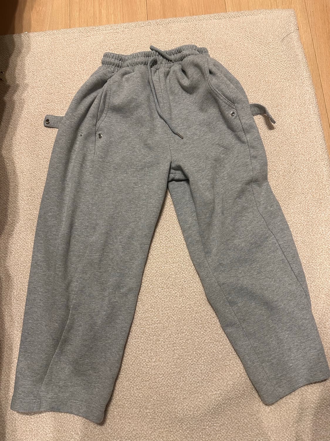 사이드 스냅 스웻팬츠 팝니다 상품이미지1