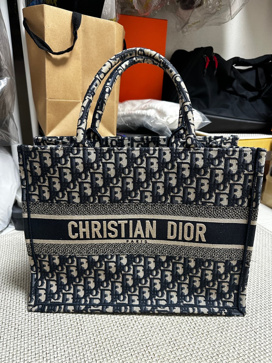 [미디움/새상품급] 디올 오블리크 네이비 토트백 감정서보유 상품이미지1