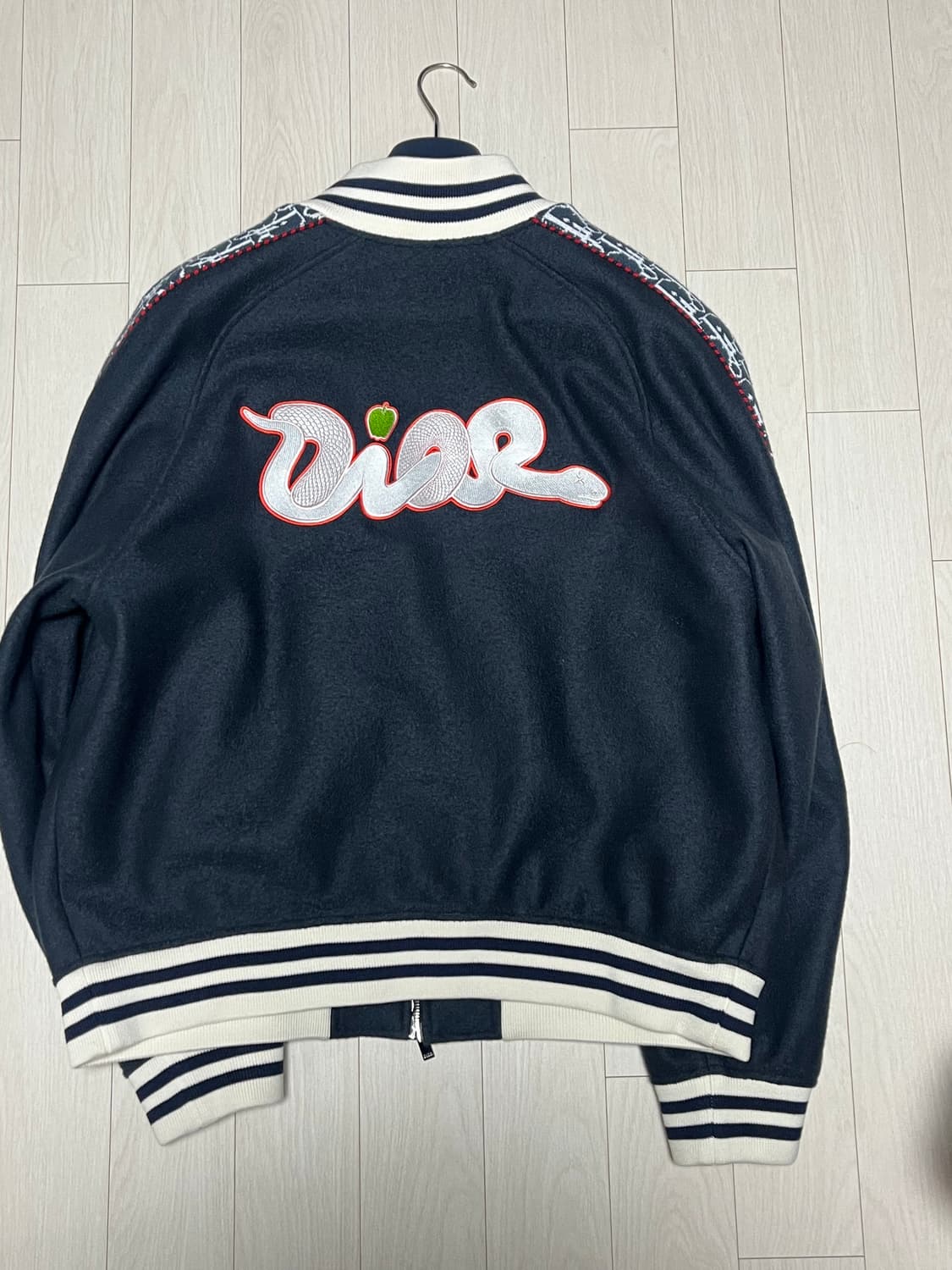 디올 로고 오블리크 바시티자켓 상품이미지2