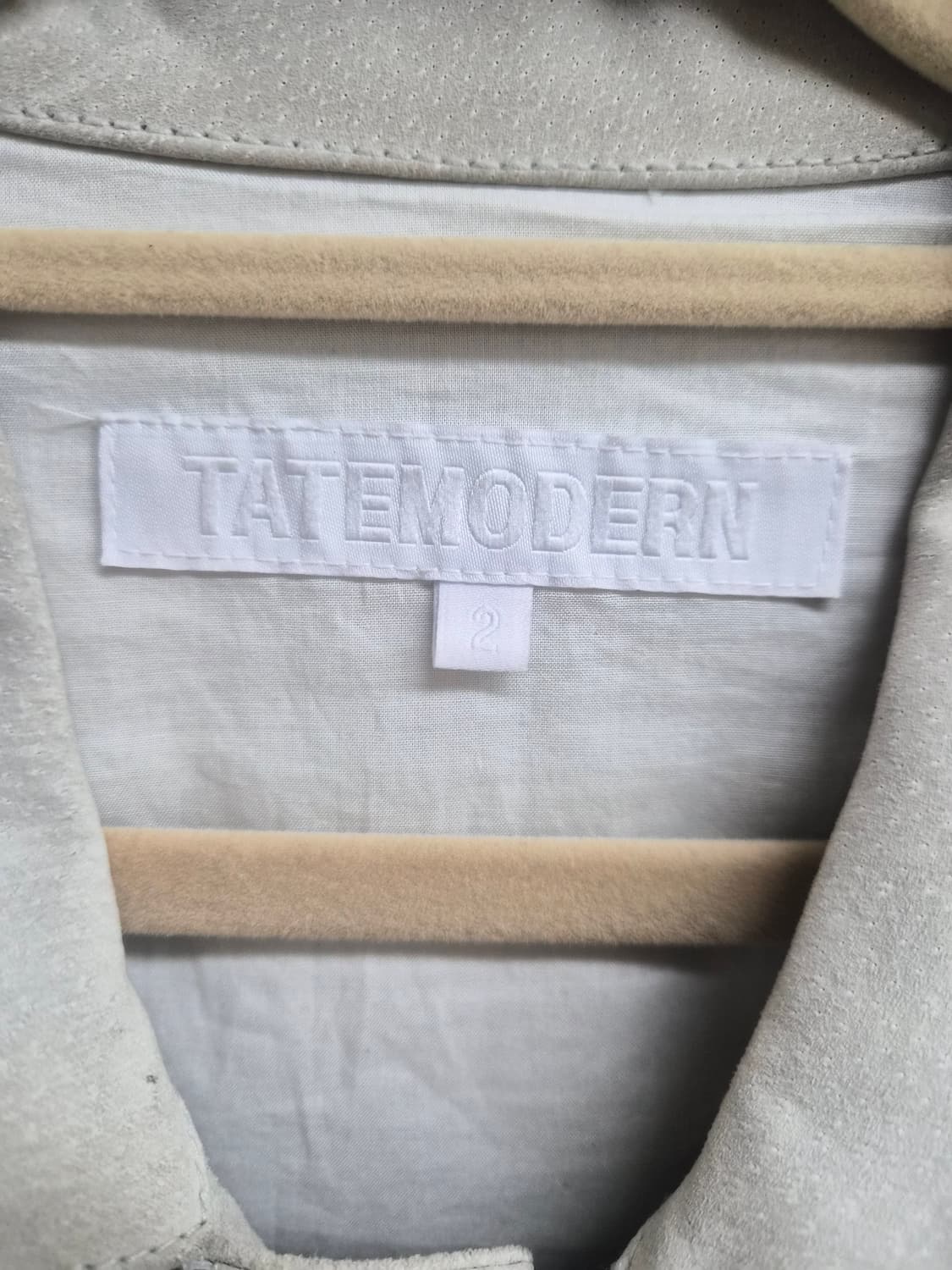 2) 테이트모던 레더자켓 팝니다 상품이미지3