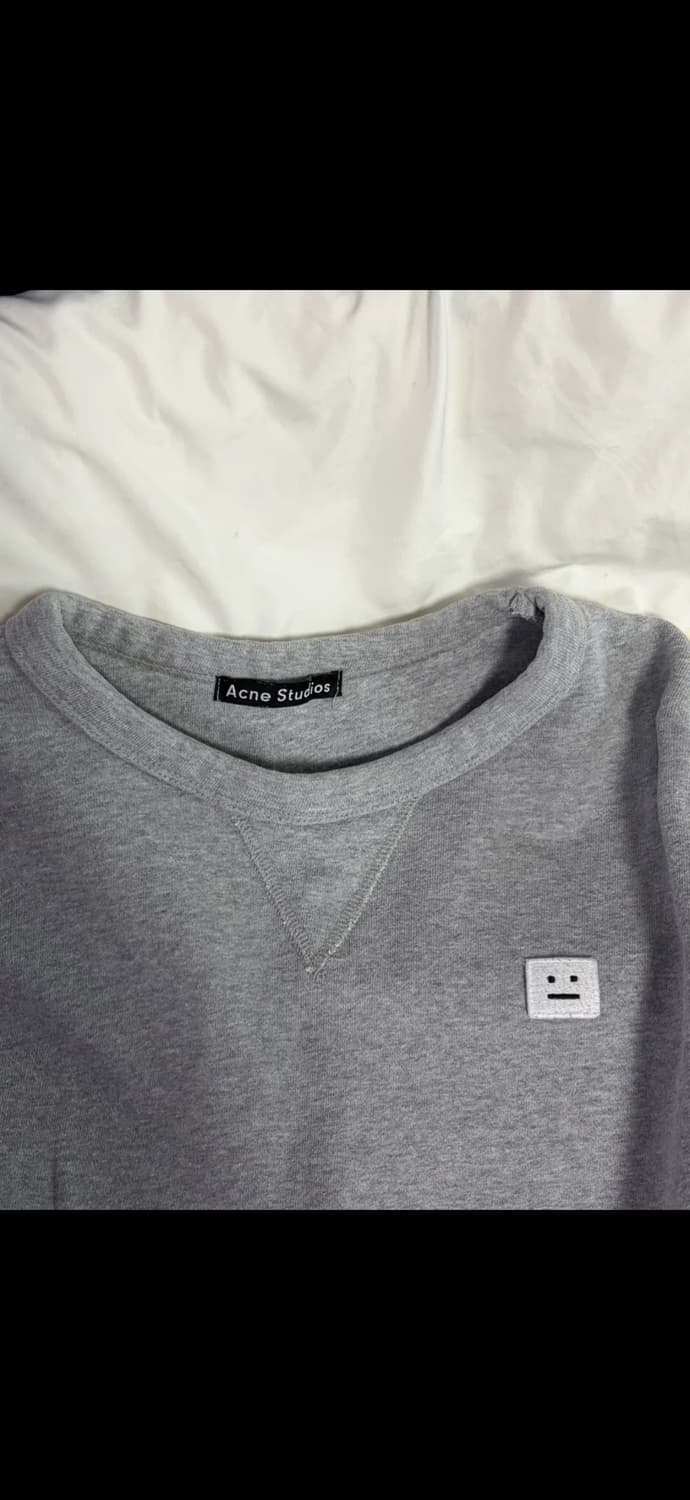 아크네스튜디오 핀트페이스 맨투맨 L 상품이미지1