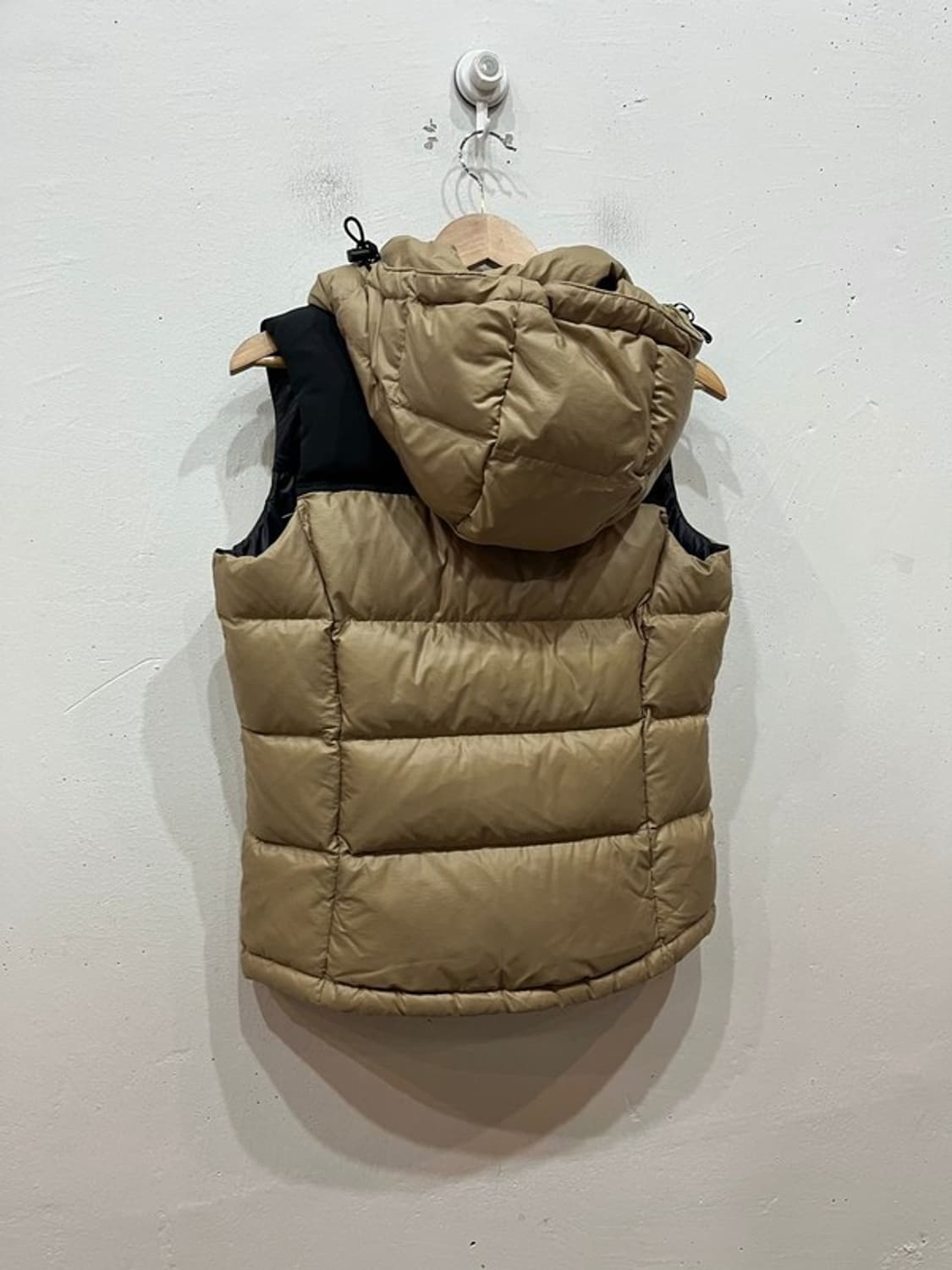 노스페이스 구스다운 700 조끼패딩 우먼즈 상품이미지4