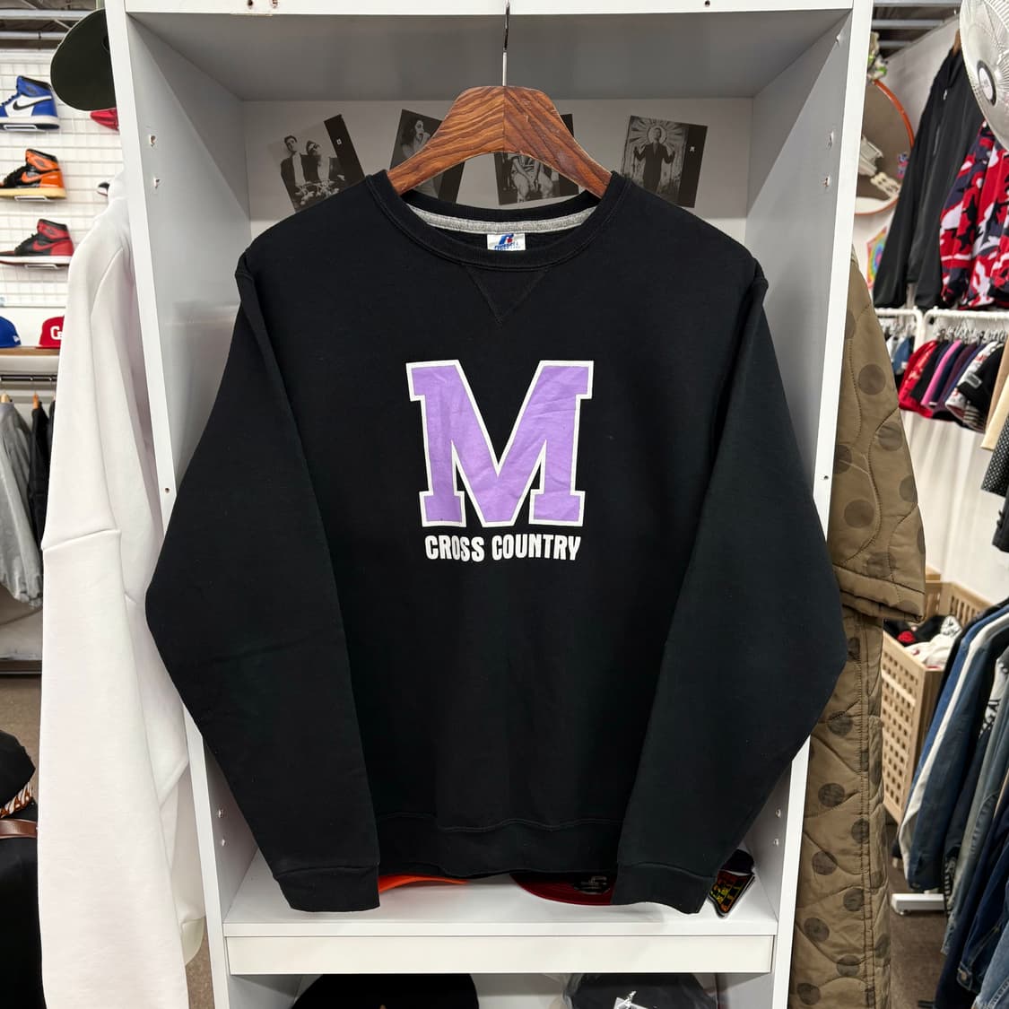 (M) 러셀 프린팅 라운드 맨투맨 상품이미지1