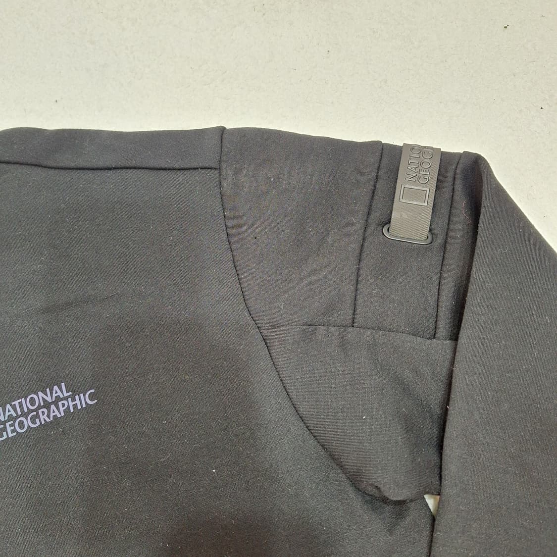 내셔날지오그래픽  기모맨투맨M 상품이미지3