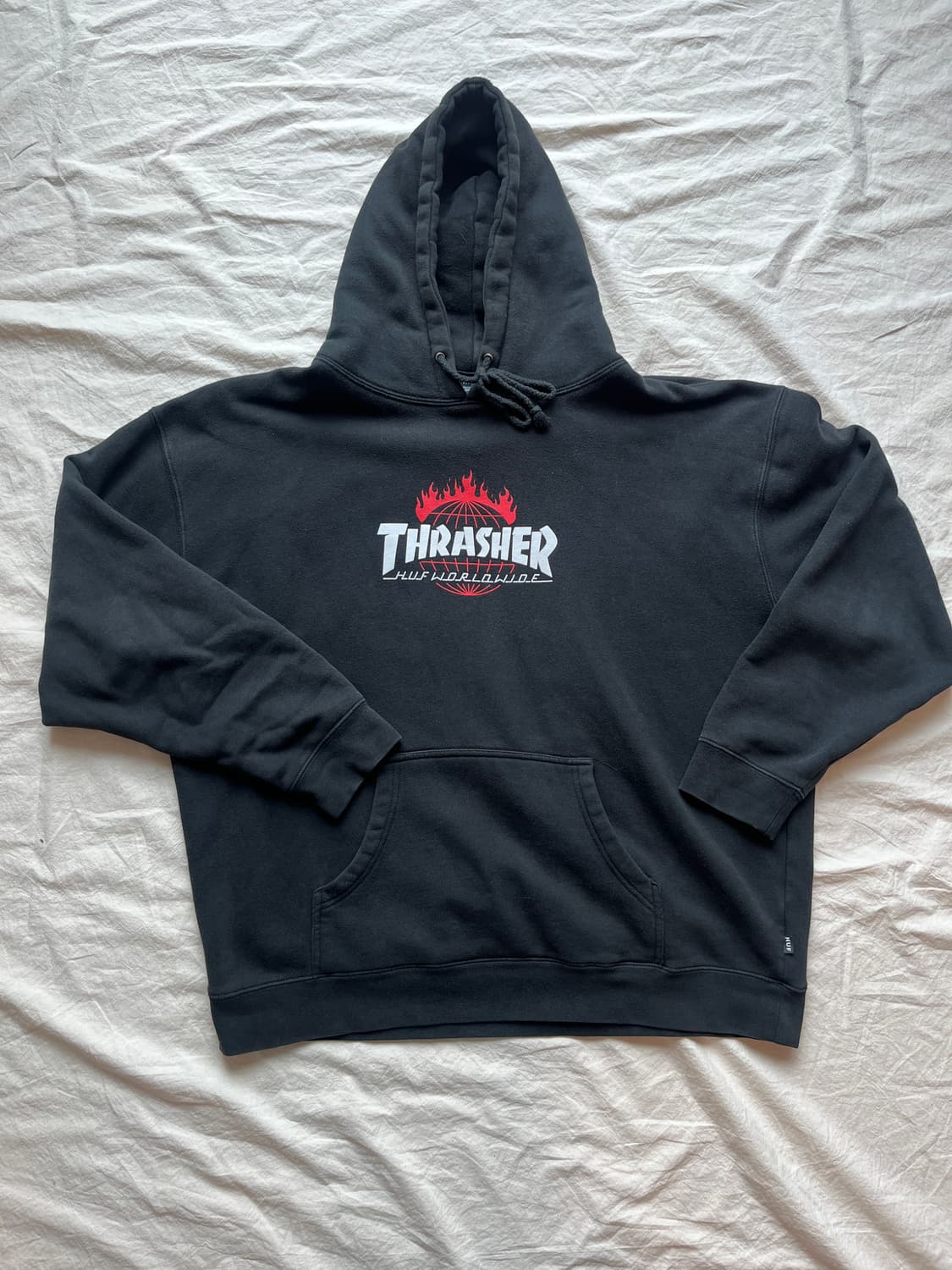 HUF x THRASHER 협업 후드 상품이미지1