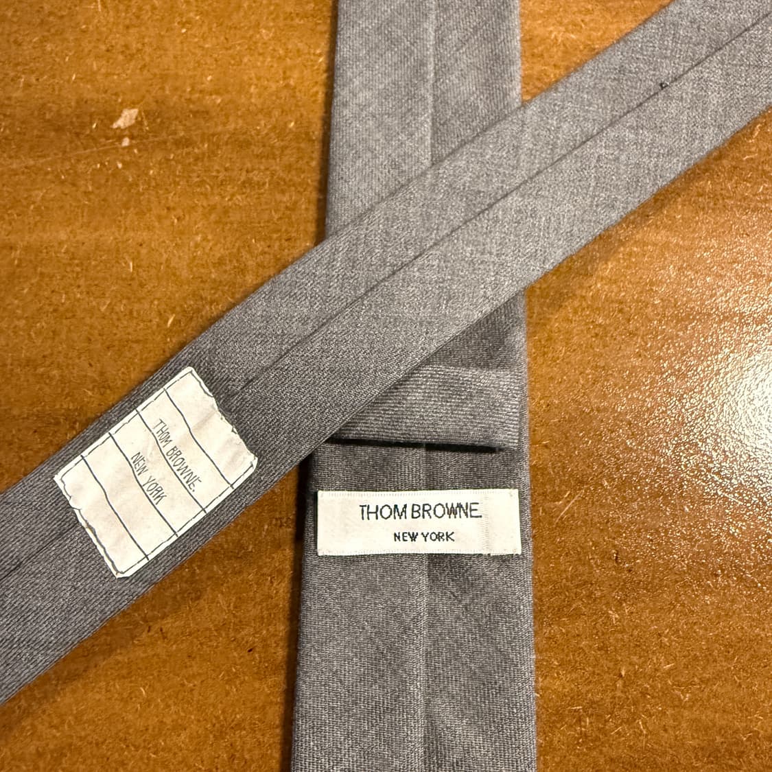 톰브라운 그레이 울 넥타이 상품이미지3