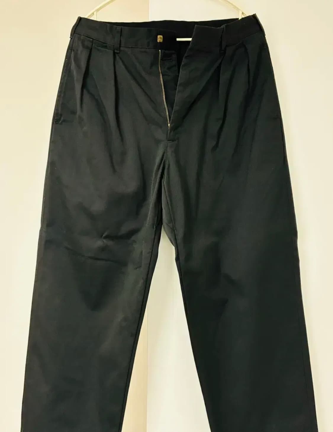 나나미카 더블 플리츠 치노팬츠 블랙 30 상품이미지1