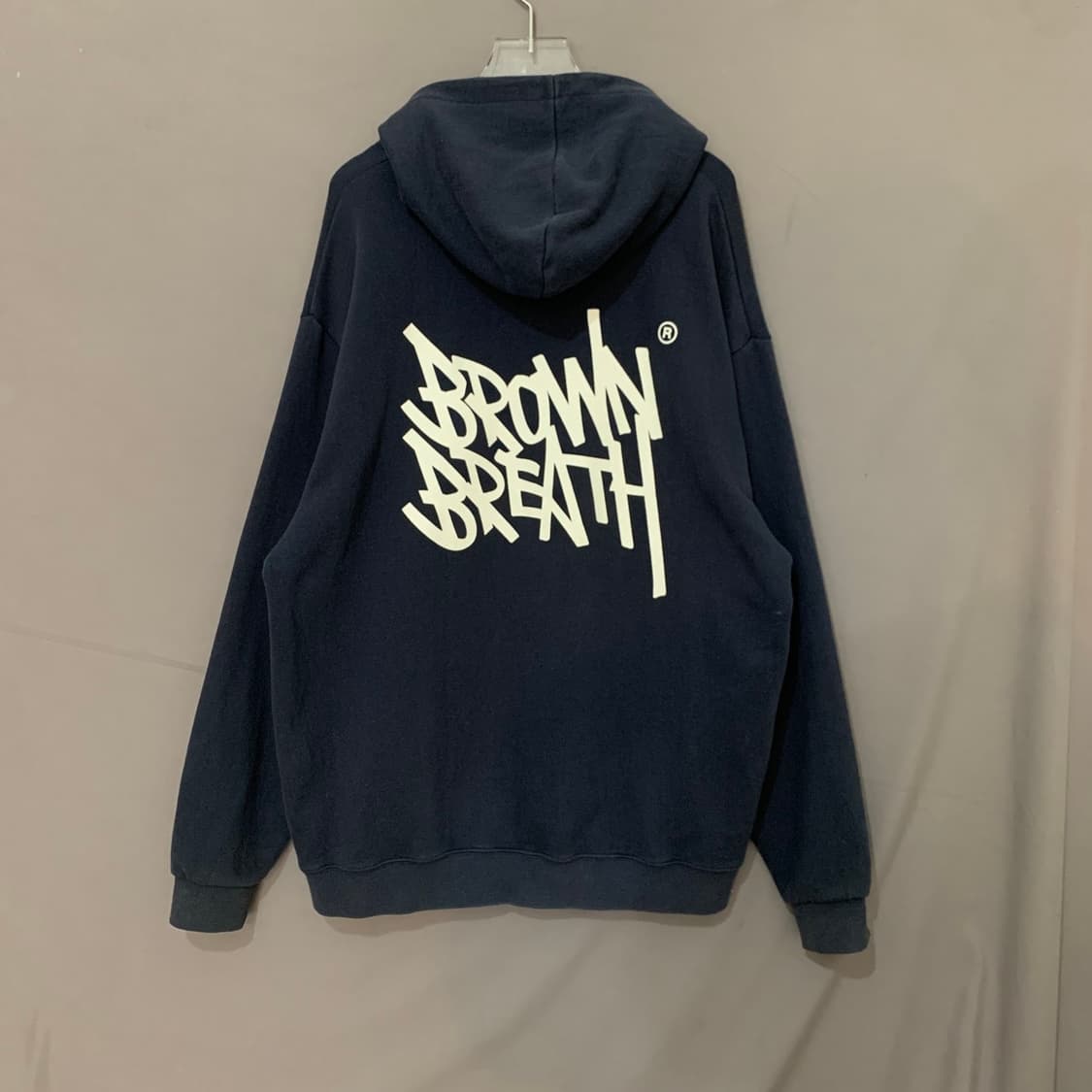 L 브라운브레스 빅 로고 프린팅 오버핏 후드티 상품이미지1