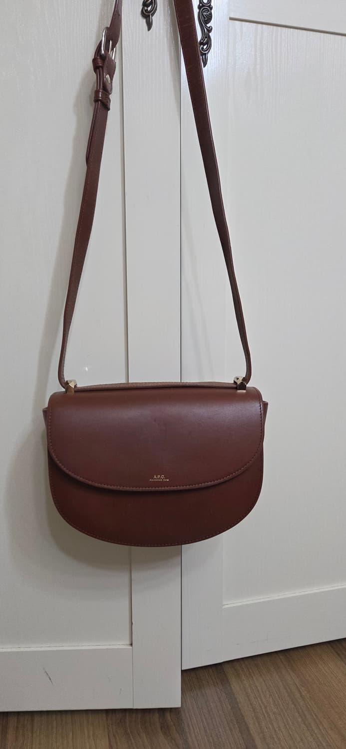 A.P.C 크로스백  상품이미지1