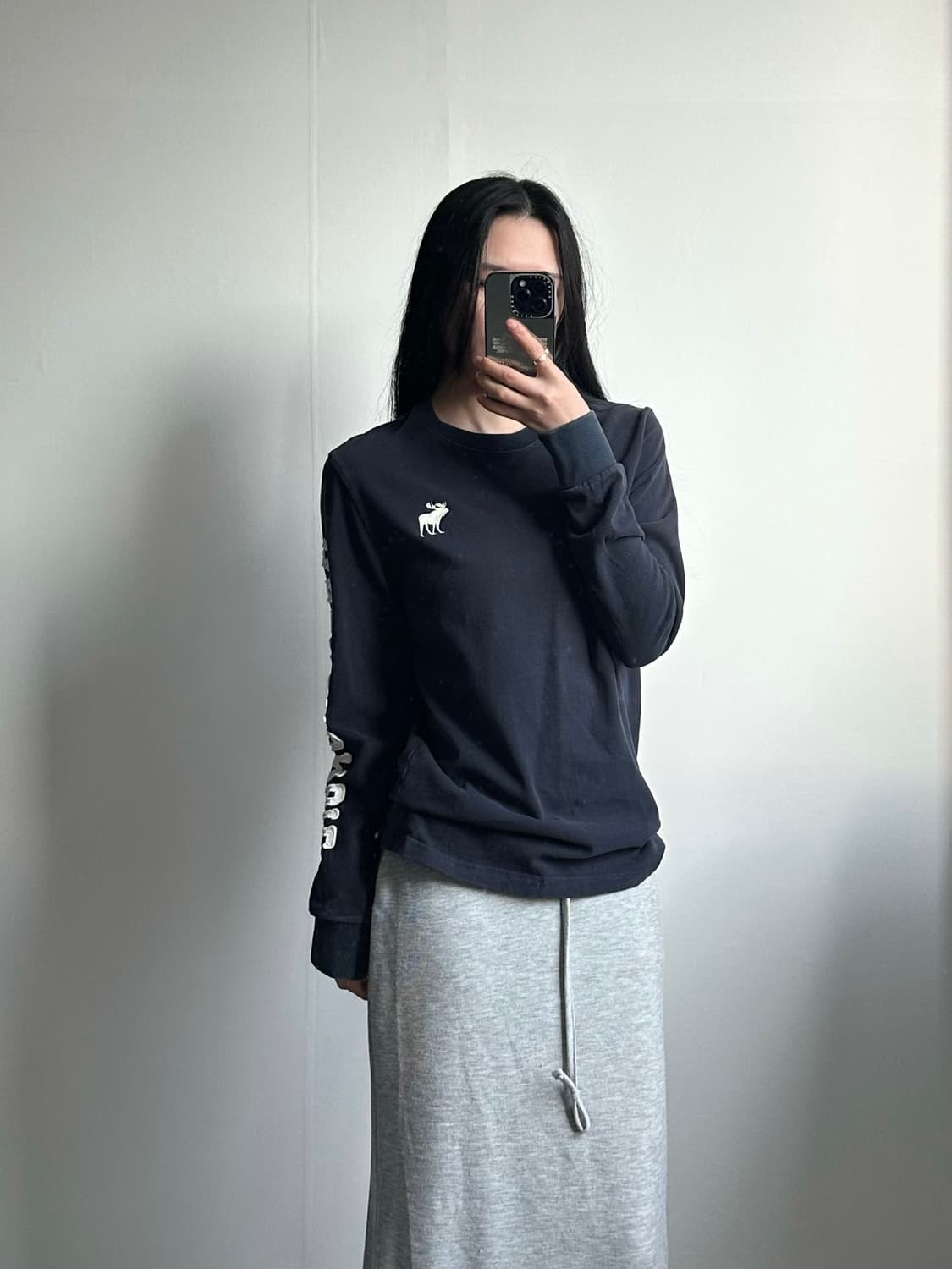 아베크롬비 y2k 와투케 네이비 긴팔티 롱슬리브 상품이미지1