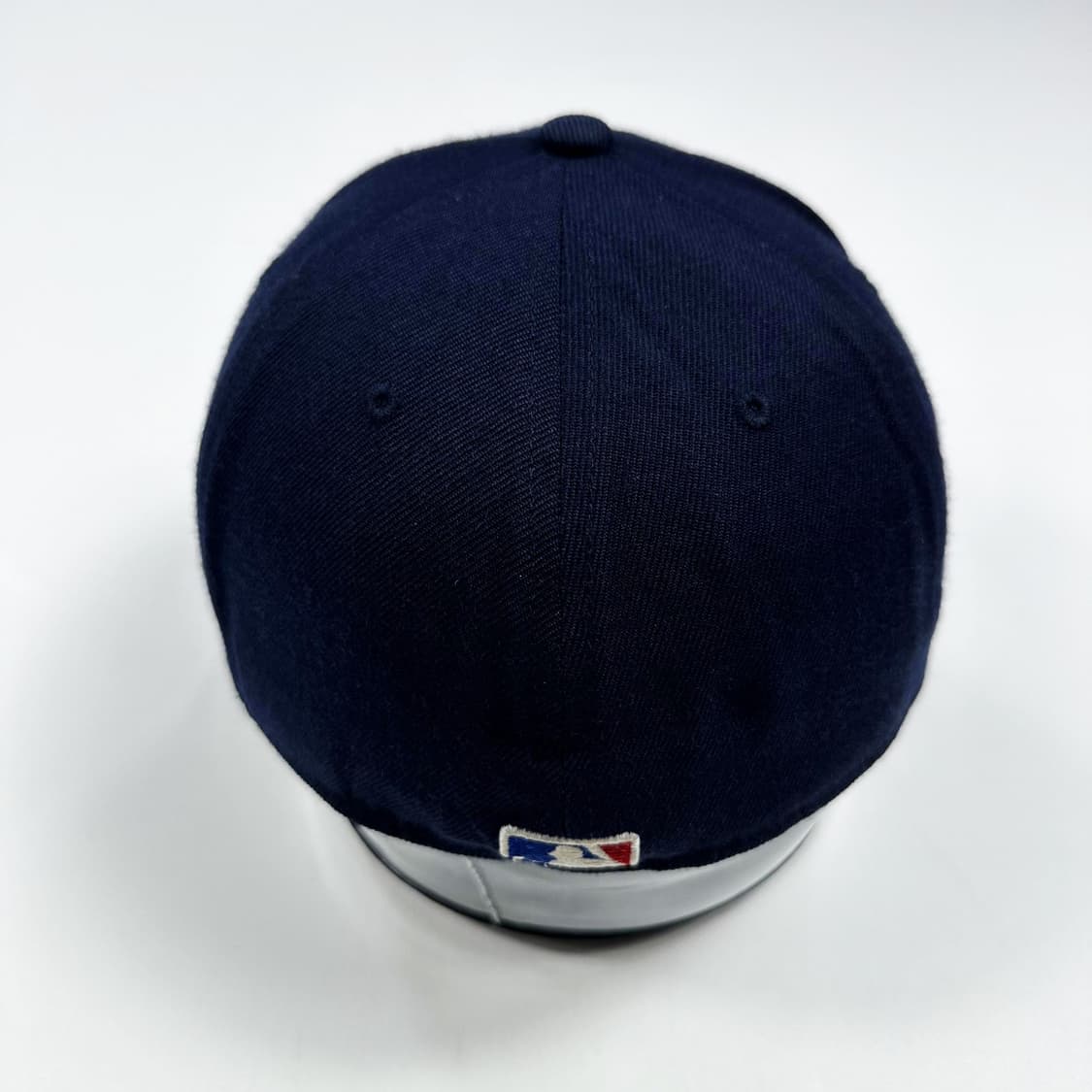 뉴에라 뉴욕양키스 네이비 스냅백 모자 상품이미지3