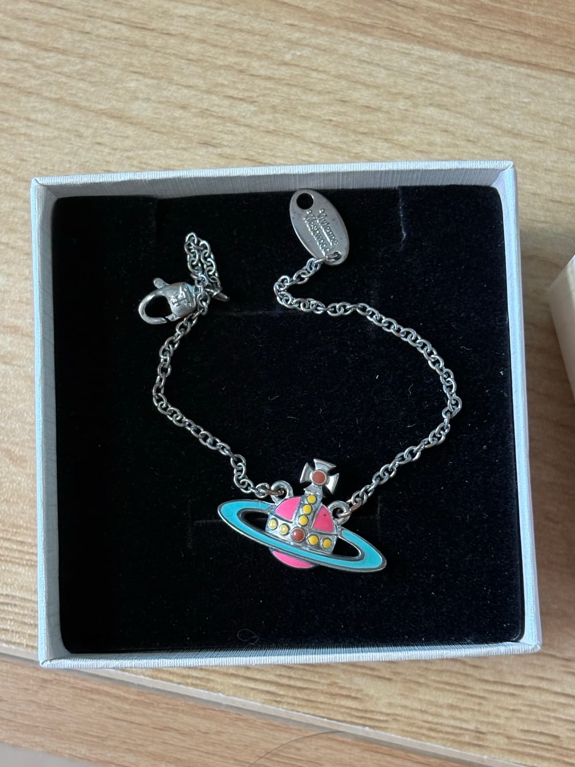 비비안웨스트우드 orb 팔찌 상품이미지1