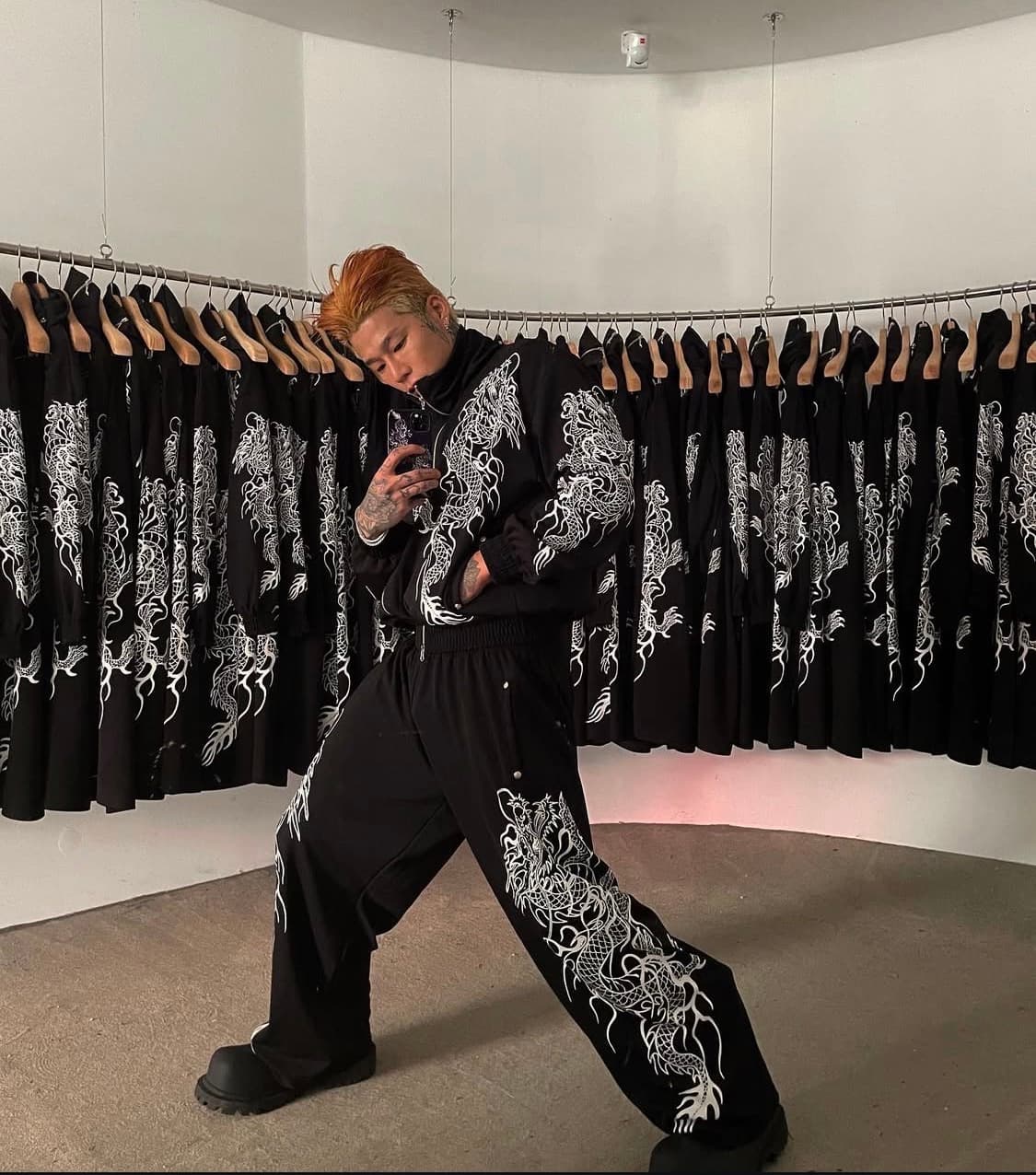 왓더파티 셋업 유일매물 판매 합니다 상품이미지2