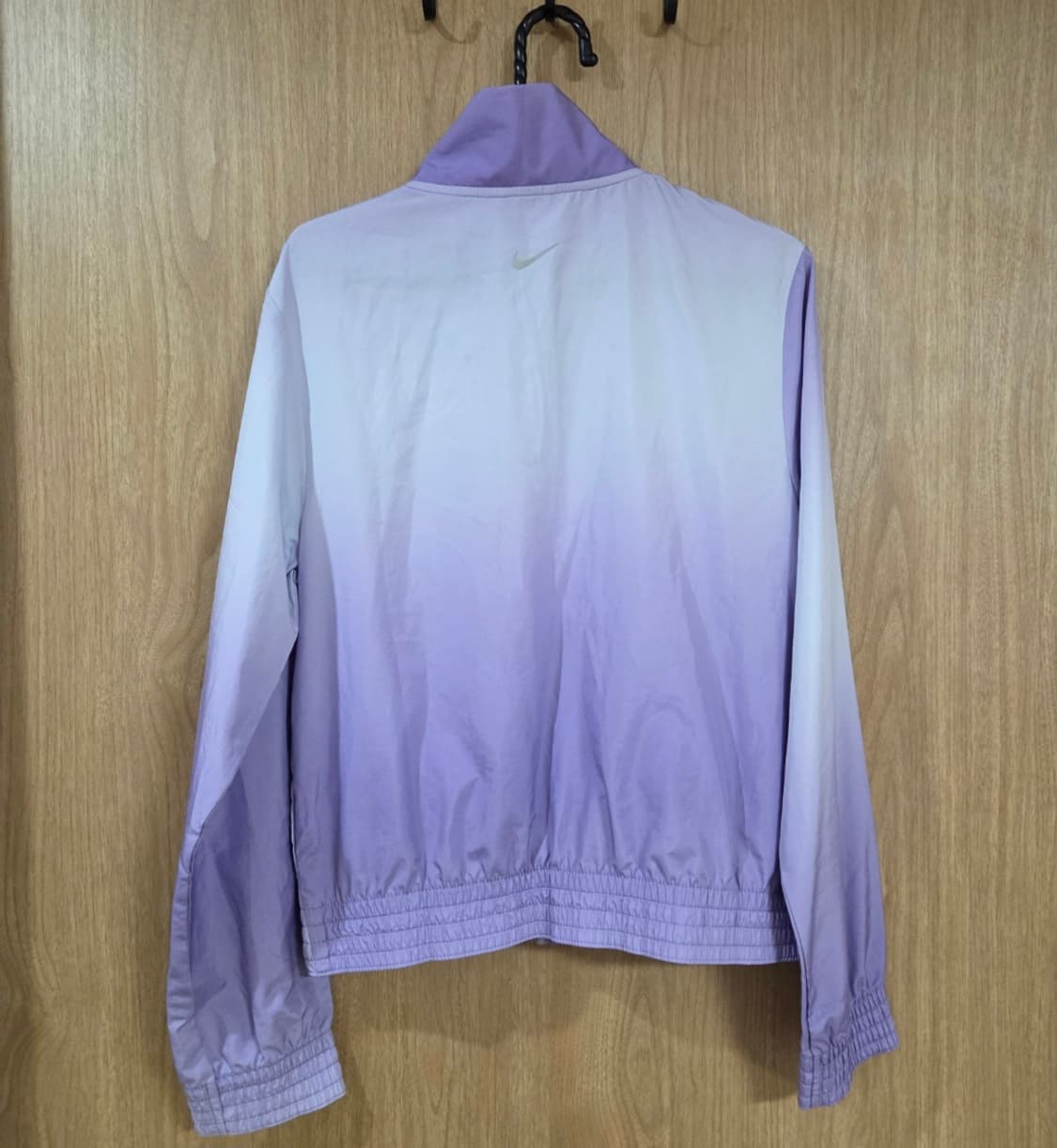 나이키 여성 러닝 바람막이 연보라 s 상품이미지2