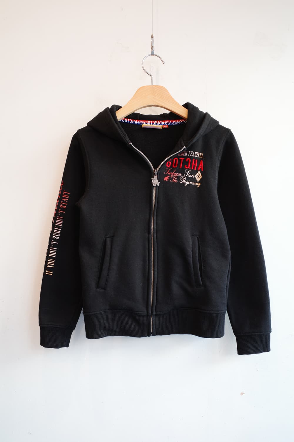 GOCHA 프리팅 후디  상품이미지1