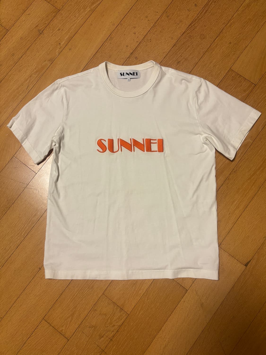 Sunnei 써네이 자수로고티 S 상품이미지1