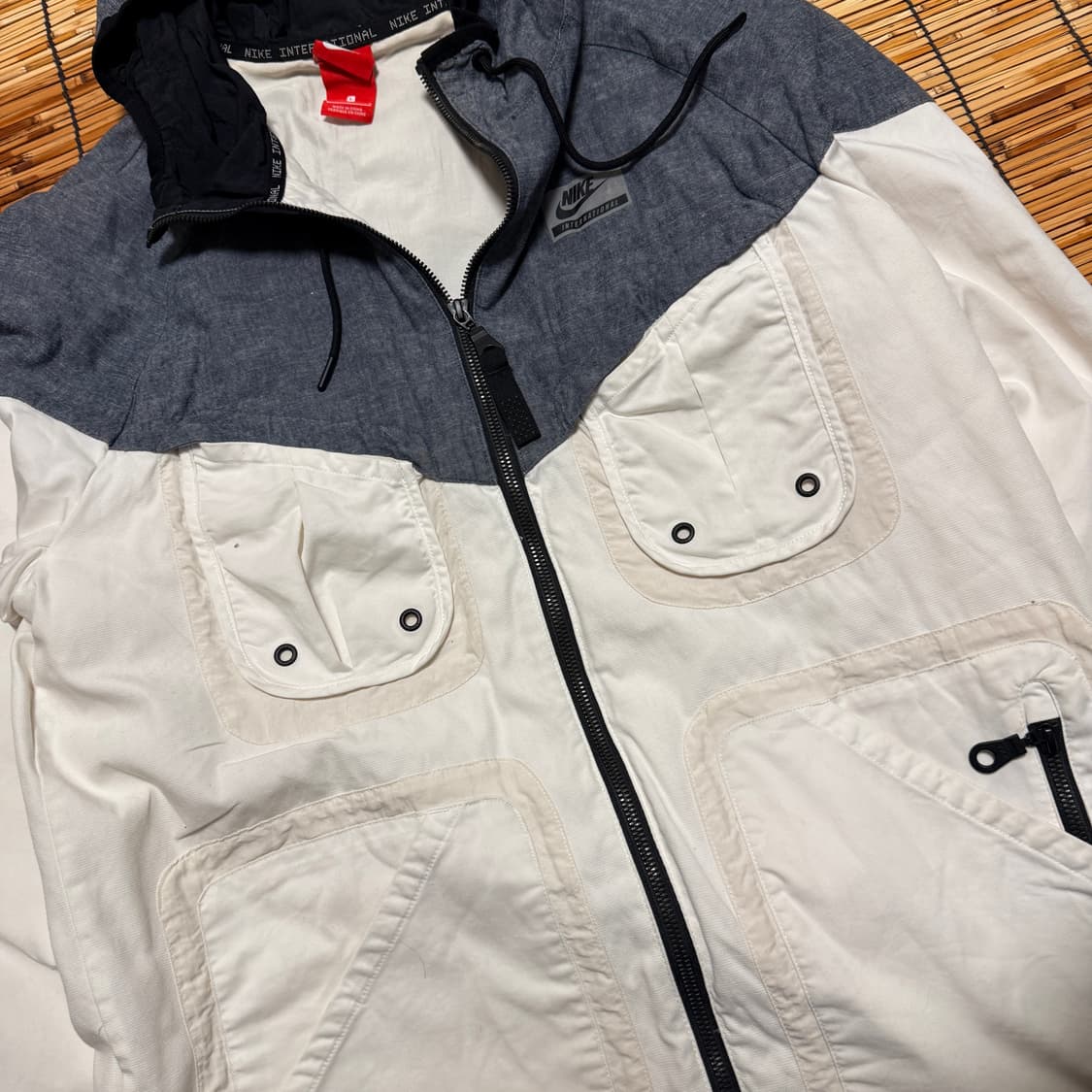 나이키 화이트 테크웨어 후드 바람막이 자켓 L 상품이미지4