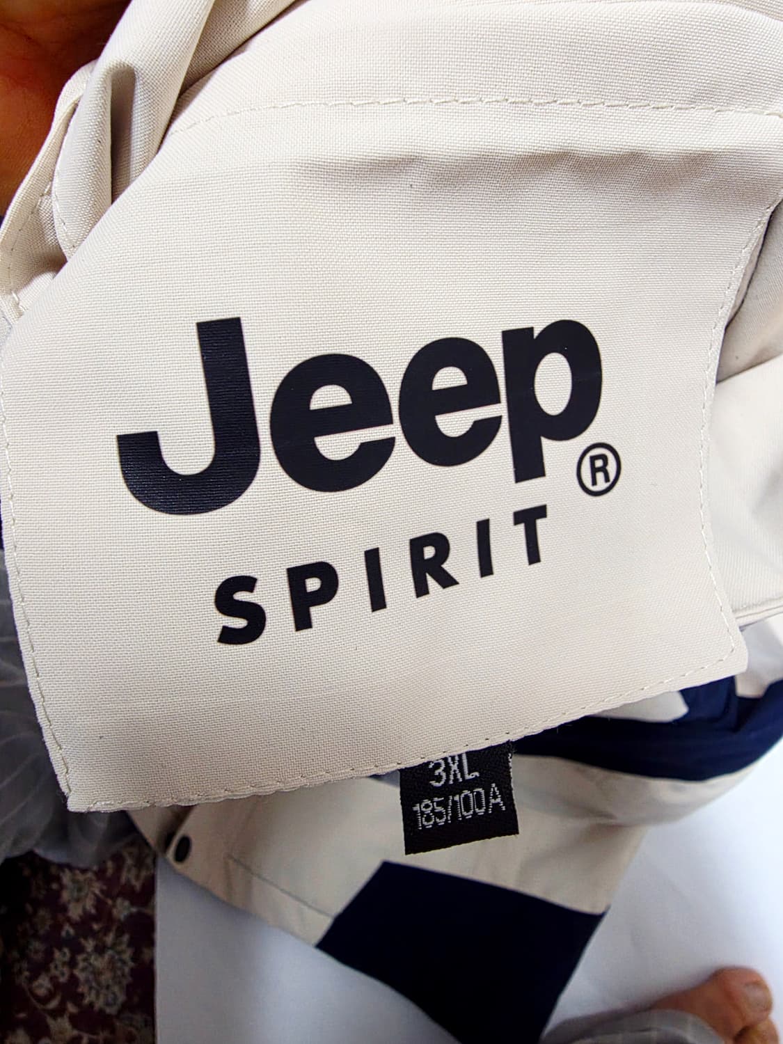 [지프] 스피릿 베이지 블랙 배색 고프코어 바람막이 3XL (실측100) 상품이미지6