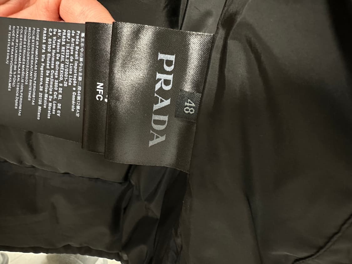 프라다 패딩 상품이미지5