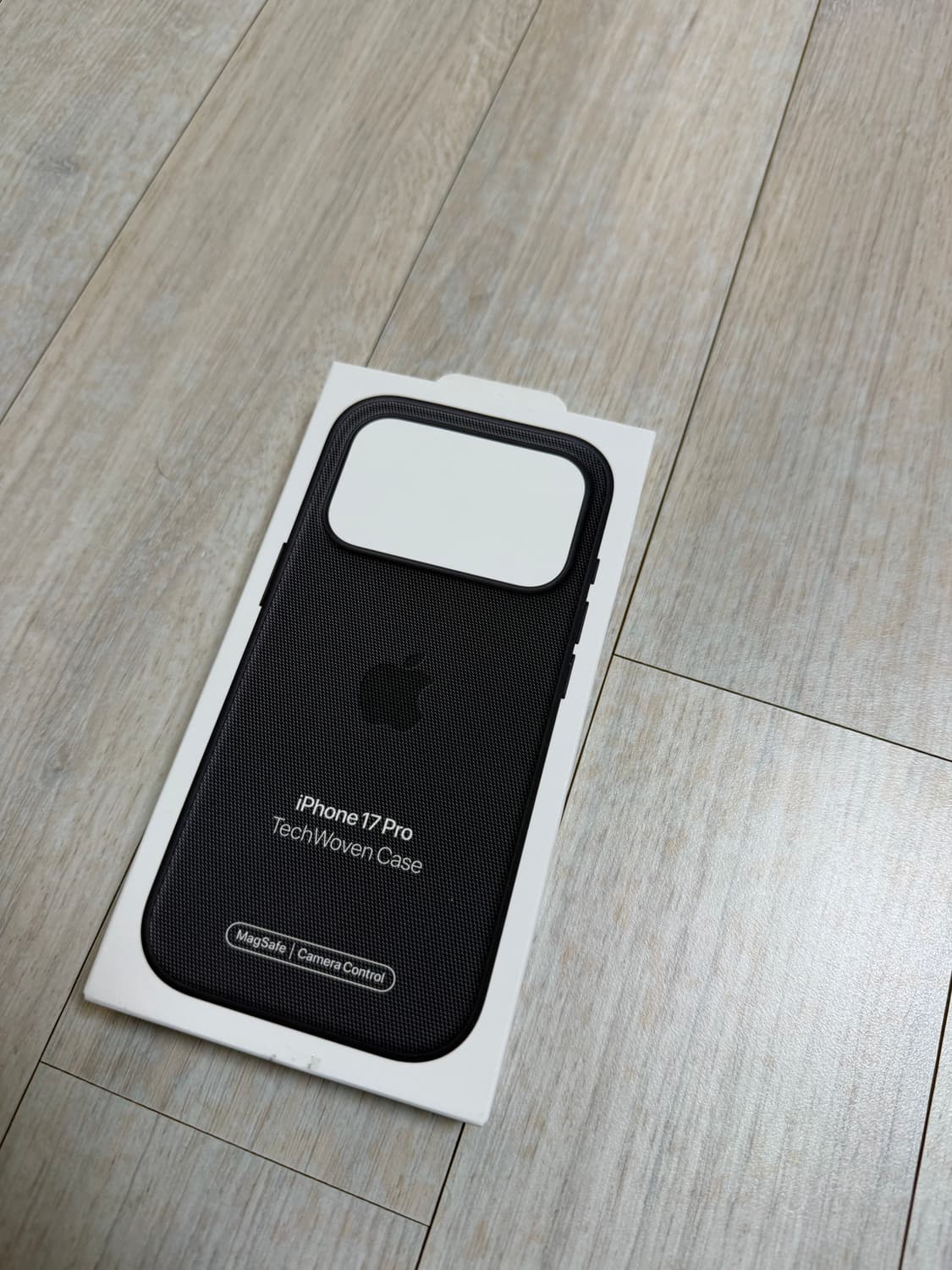 아이폰17프로 테크우븐 케이스판매합니다 상품이미지1