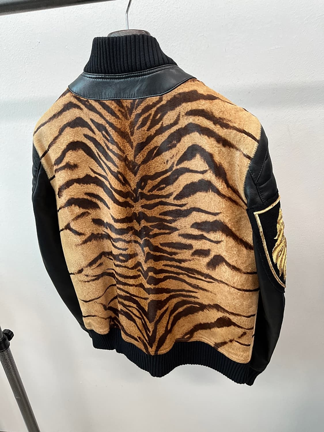 95) 발망 컬렉션 타이거 송치 가죽자켓  상품이미지6