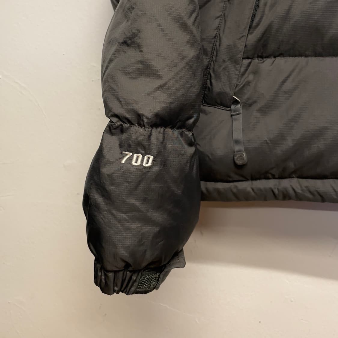 노스페이스 700필 눕시 진 그레이 구스다운 패딩   상품이미지4