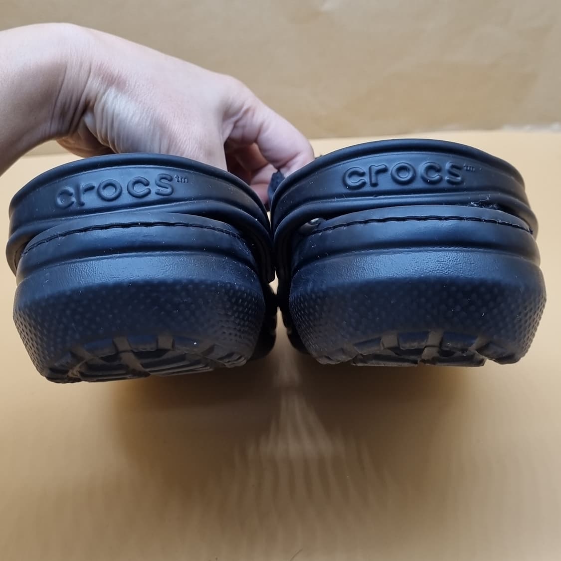 크록스 남성털샌들 270 상품이미지4