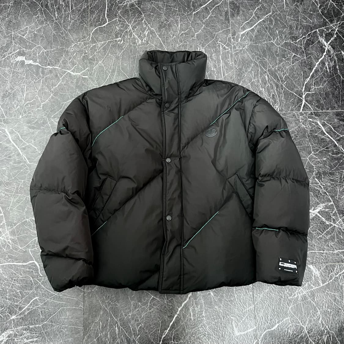 자라 x 아더에러 오버사이즈 푸퍼 패딩 자켓 그레이 상품이미지1