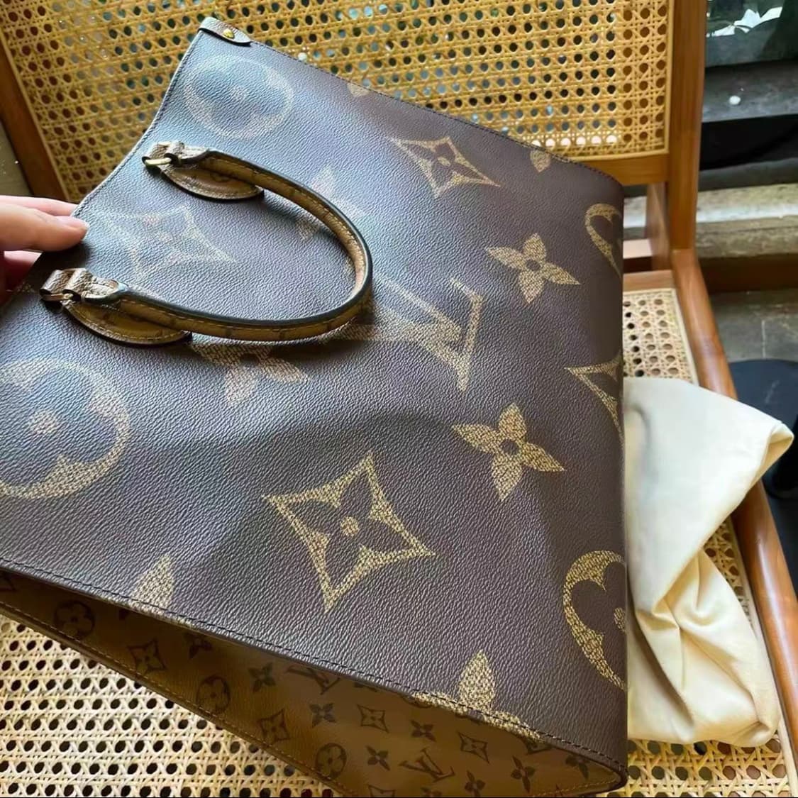 루이비통 모노그램 쇼퍼백 상품이미지2