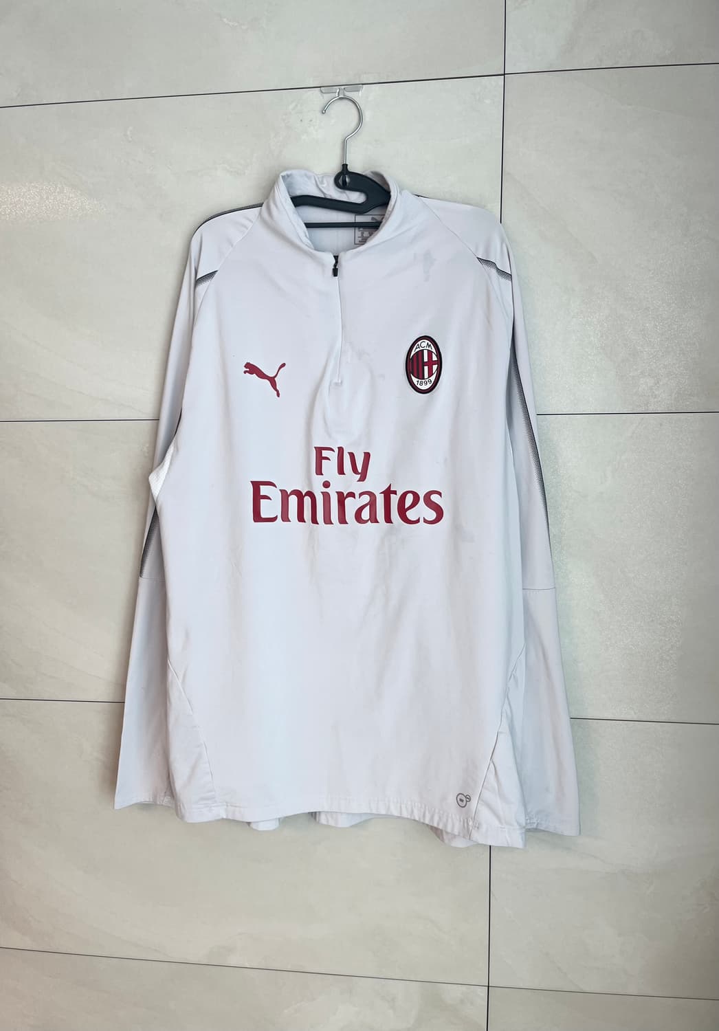 해외판 푸마 AC밀란 트레이닝 풀오버 자켓 져지 [XL] 상품이미지3