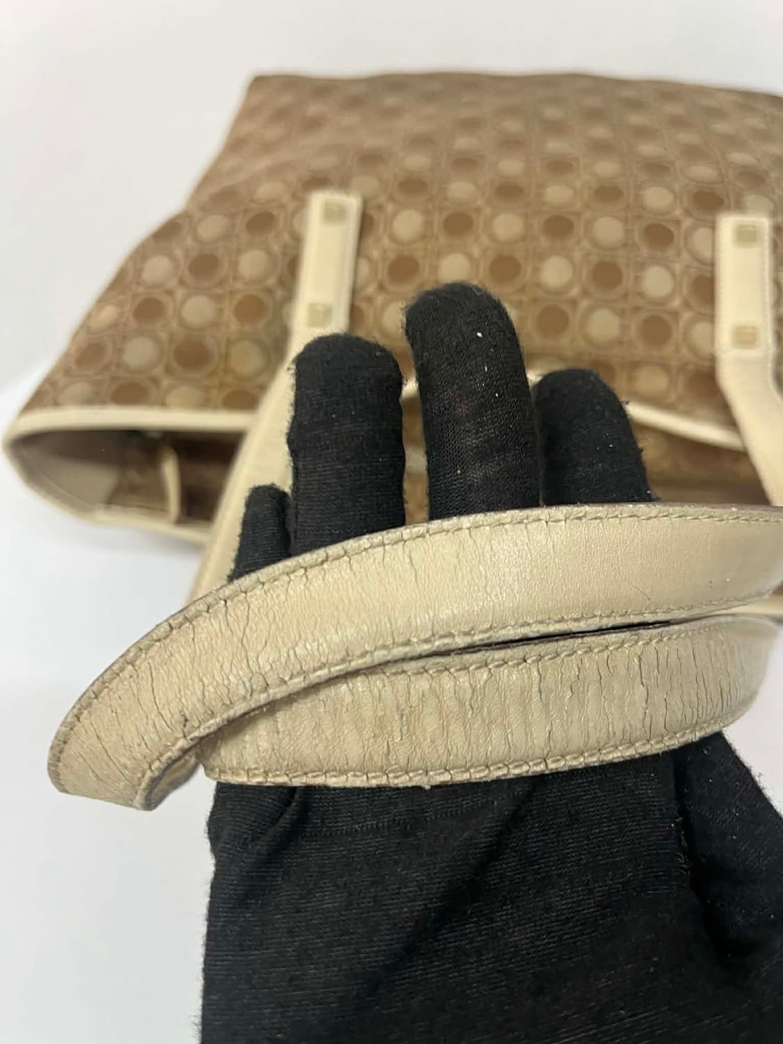 살바토레 페라가모 간치니 자가드 쇼퍼백 숄더 겸 토트 상품이미지10