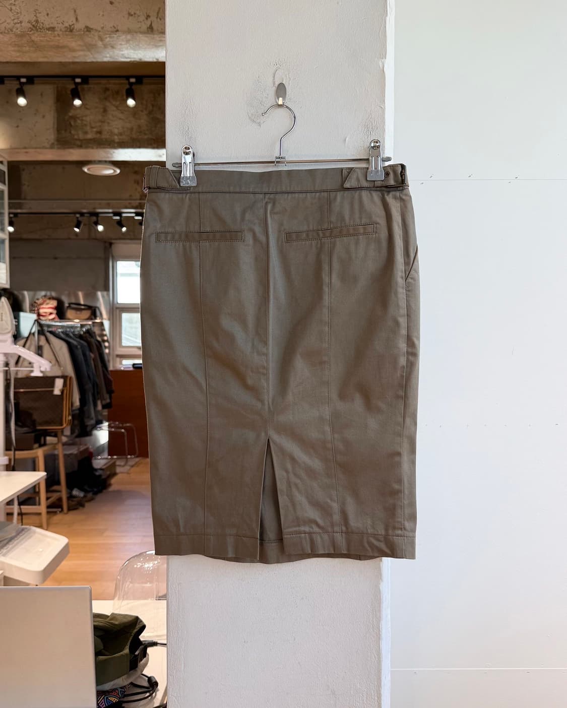 모스키노 진스 카키 버클 미디스커트 상품이미지5