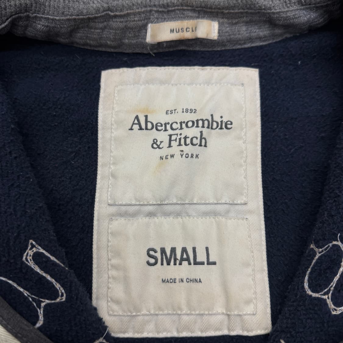 아베크롬비 Y2K 아치로고 후드집업 네이비 상품이미지4