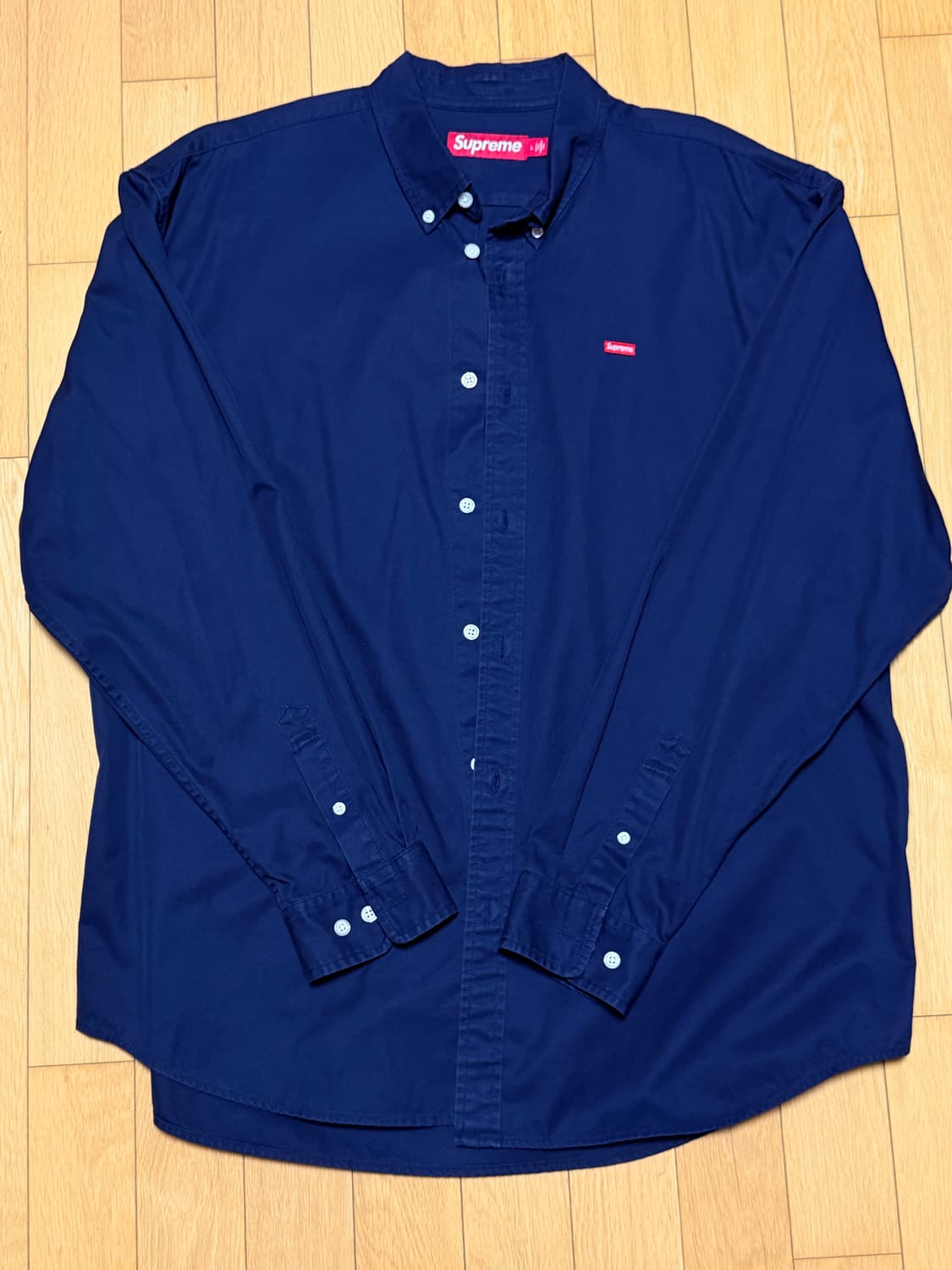 슈프림 스몰박스 로고 셔츠 네이비 상품이미지1