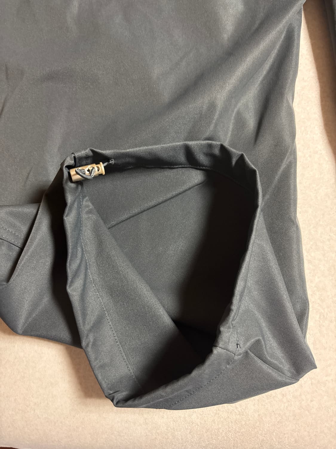 베르크서울 CURVE CINO PANTS 차콜 M 상품이미지3