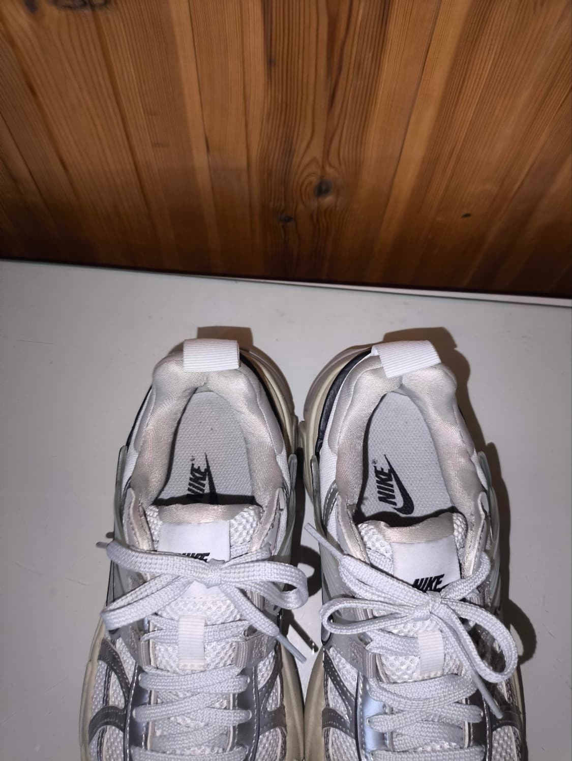 230mm 나이키 V2K런 운동화 메탈릭 실버 상품이미지6