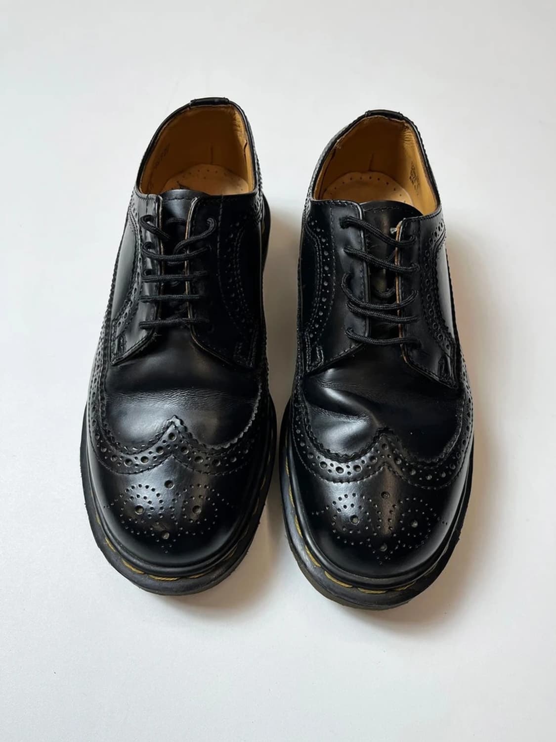 닥터마틴 3989 브로그 윙팁 슈즈 Q1350 상품이미지3