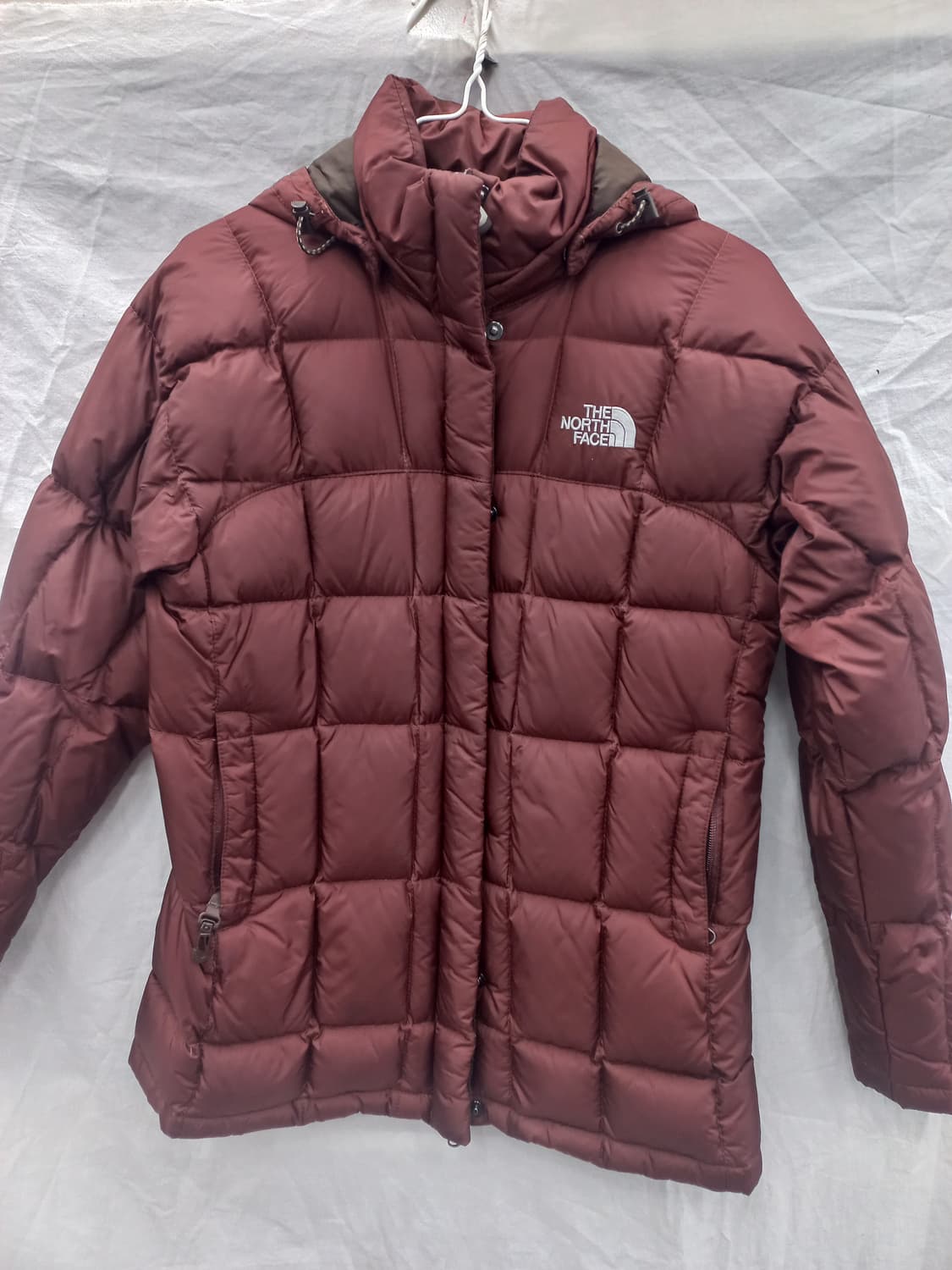노스페이스 여성 구스600버건디 패딩 XS(여85) 상품이미지2