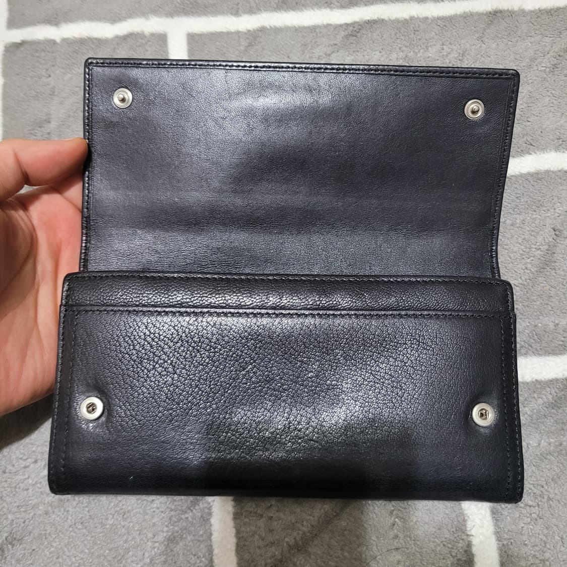 정품 지방시 여성 장지갑 상품이미지8