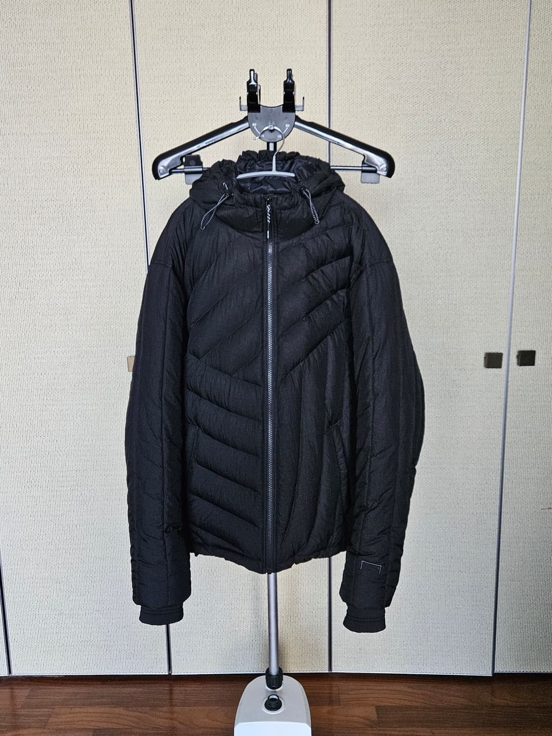 골스튜디오 라이트 다운 경량패딩 상품이미지1