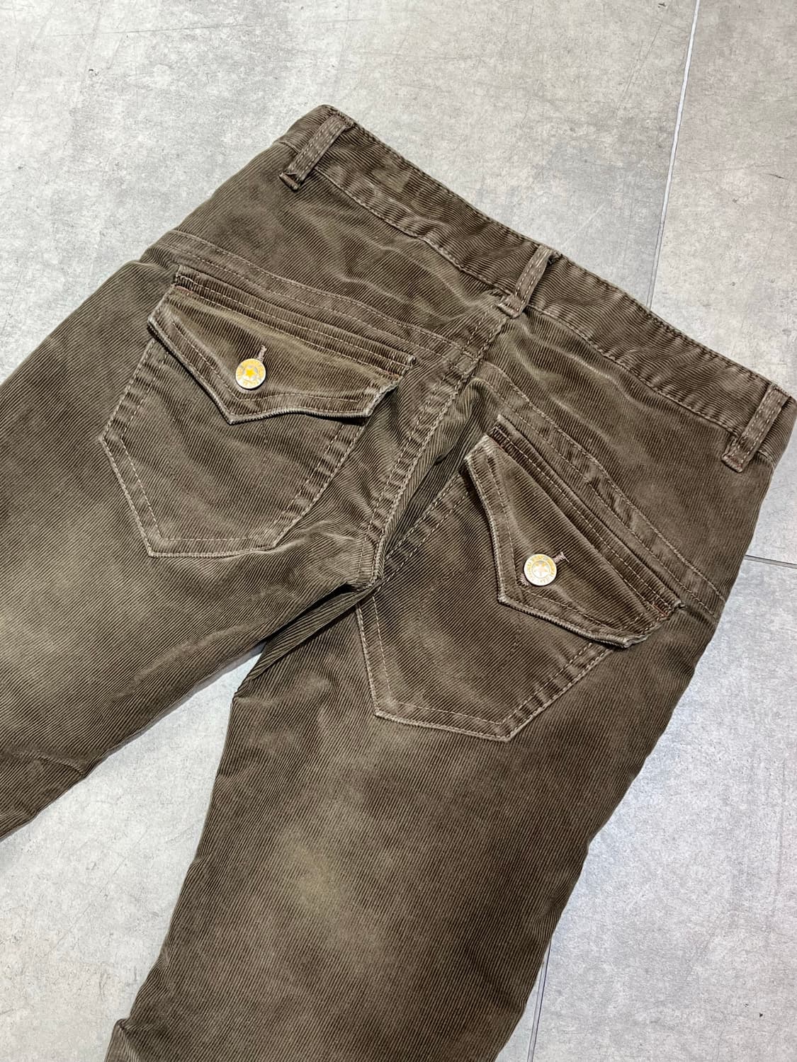 일본 빈티지 y2k 날개 자수 세미 부츠컷 골덴 팬츠  상품이미지9