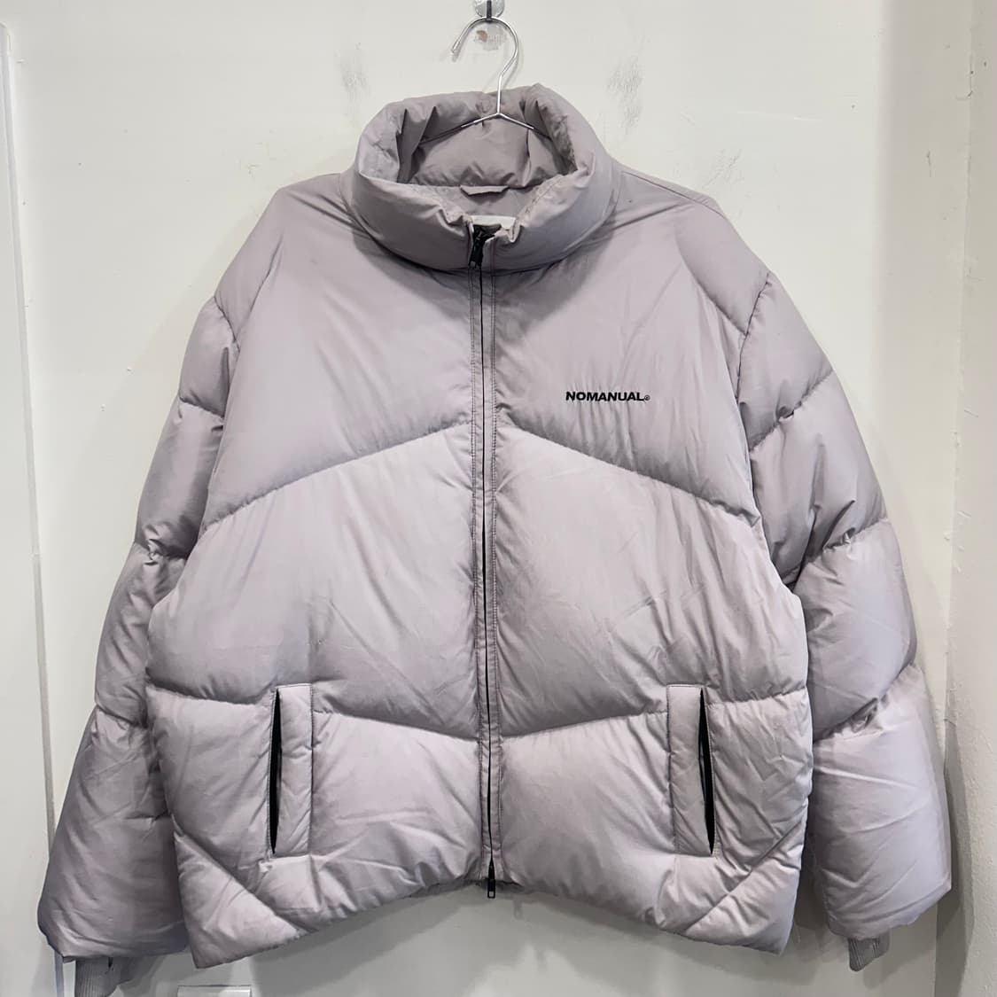 노매뉴얼 덕다운 스몰로고 숏 푸퍼 패딩 상품이미지2