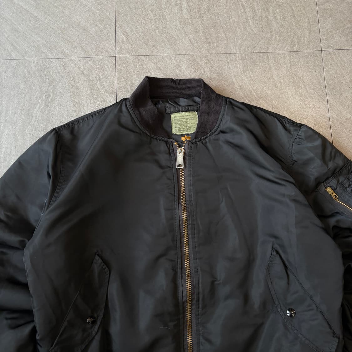 알파인더스트리 정품 블랙 ma-1 자켓 상품이미지3