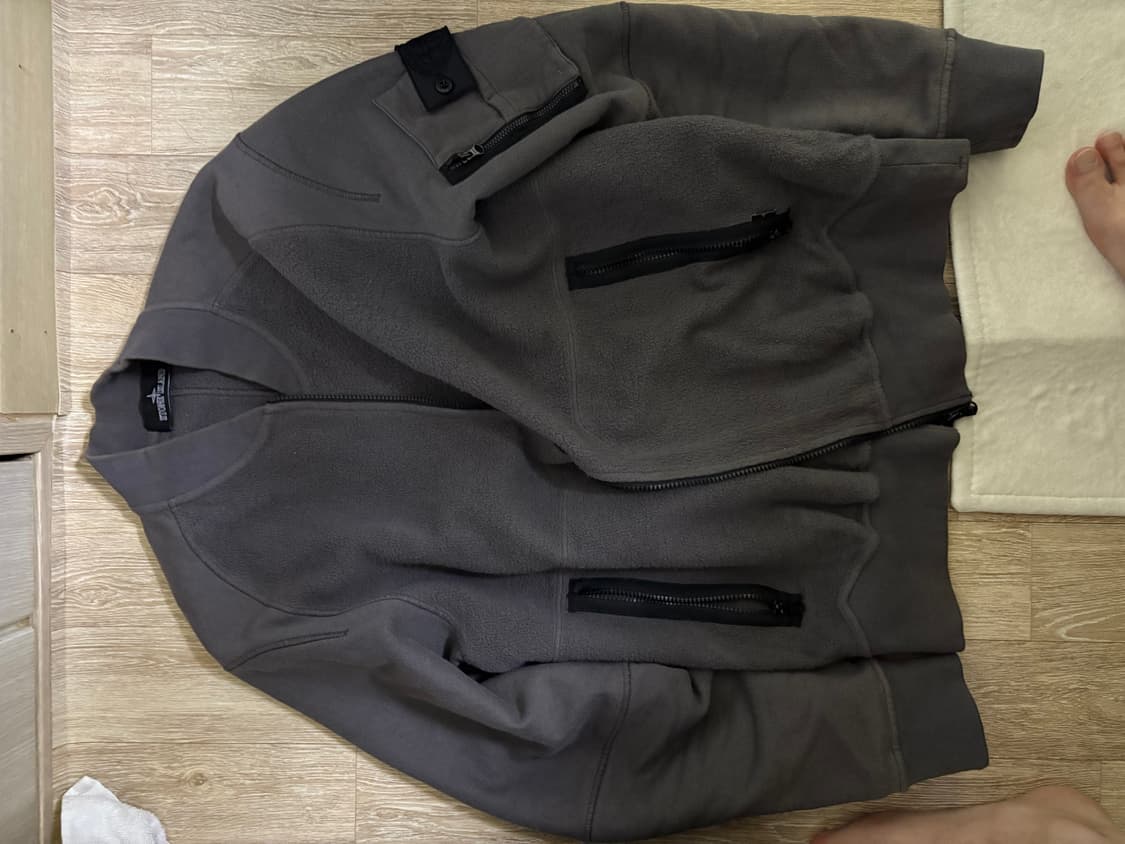 스톤아일랜드 쉐도우 봄버자켓 팝니다 상품이미지1