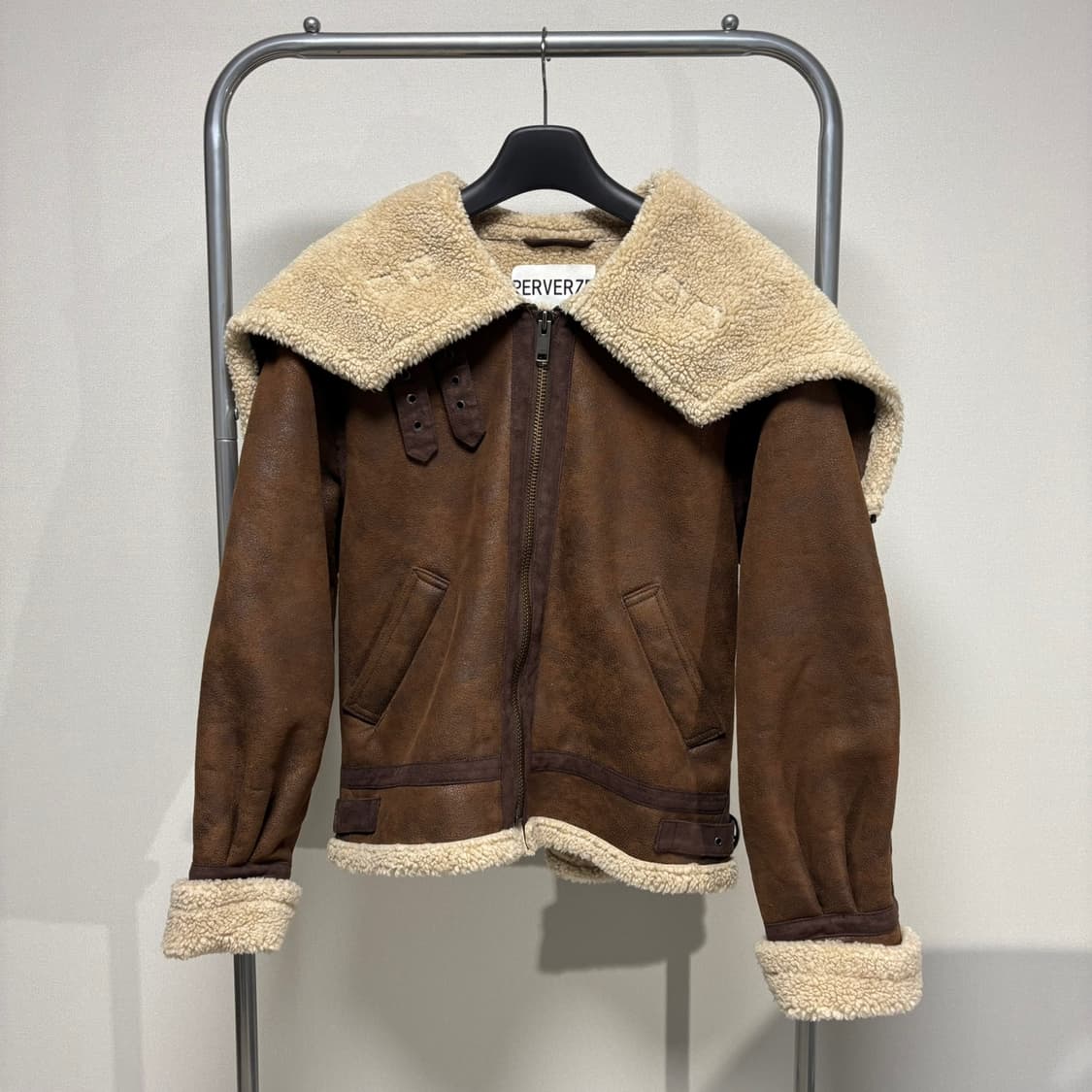 F) perverze 퍼버즈 후드 무스탕 상품이미지3