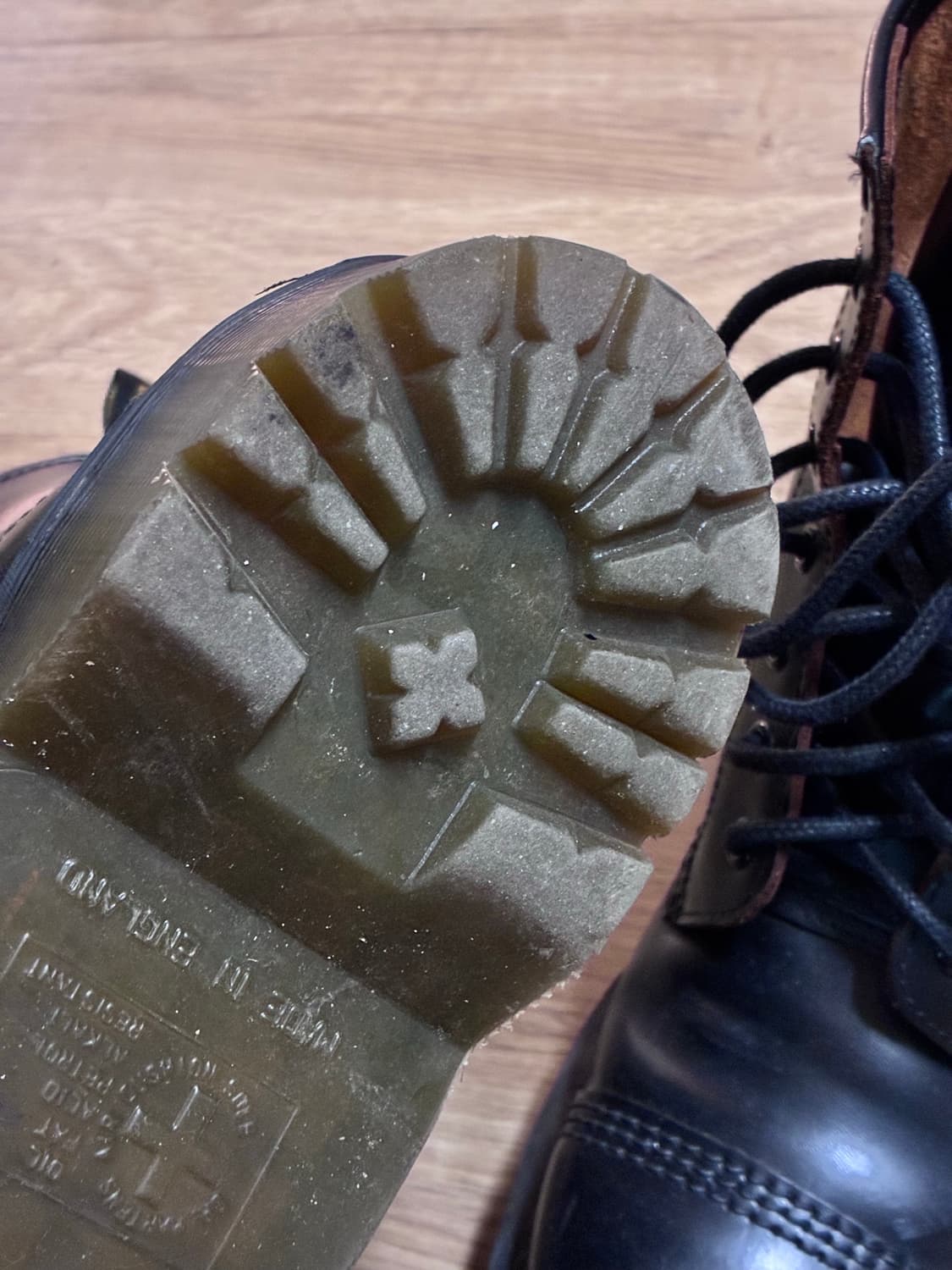 닥터마틴 벡스 Toe cap MIE 부츠 상품이미지2