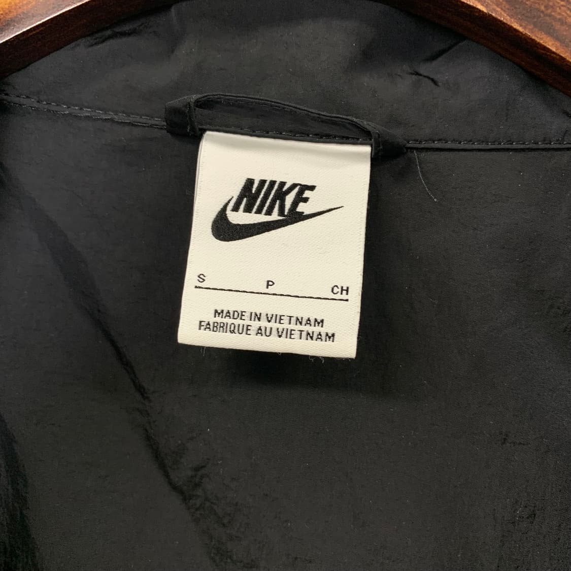 나이키 빅스우시 팀 블랙 바람막이 상품이미지10